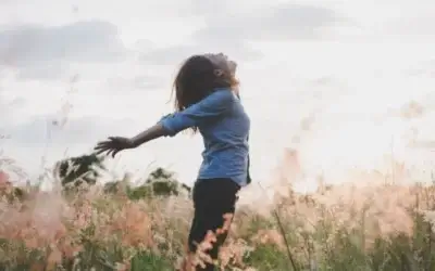 Rencontre avec Ophélie – Sophrologue, Auteure et Secrétaire